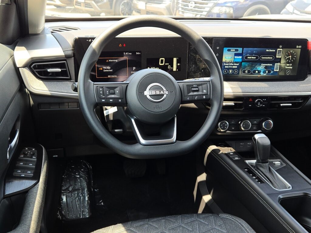 new 2025 Nissan Kicks car, priced at $27,180