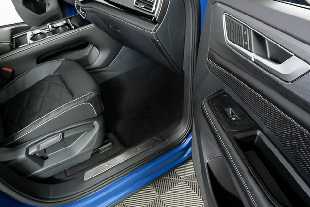 new 2026 Volkswagen Atlas Cross Sport car, priced at $47,241