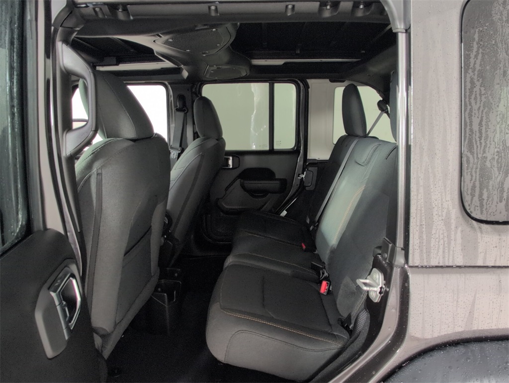 new 2025 Jeep Wrangler car, priced at $44,070