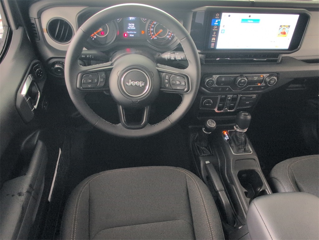new 2025 Jeep Wrangler car, priced at $44,070