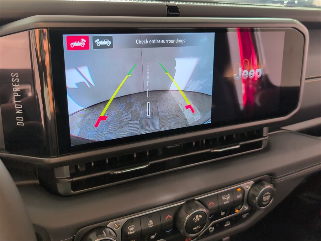 new 2025 Jeep Wrangler car, priced at $47,120