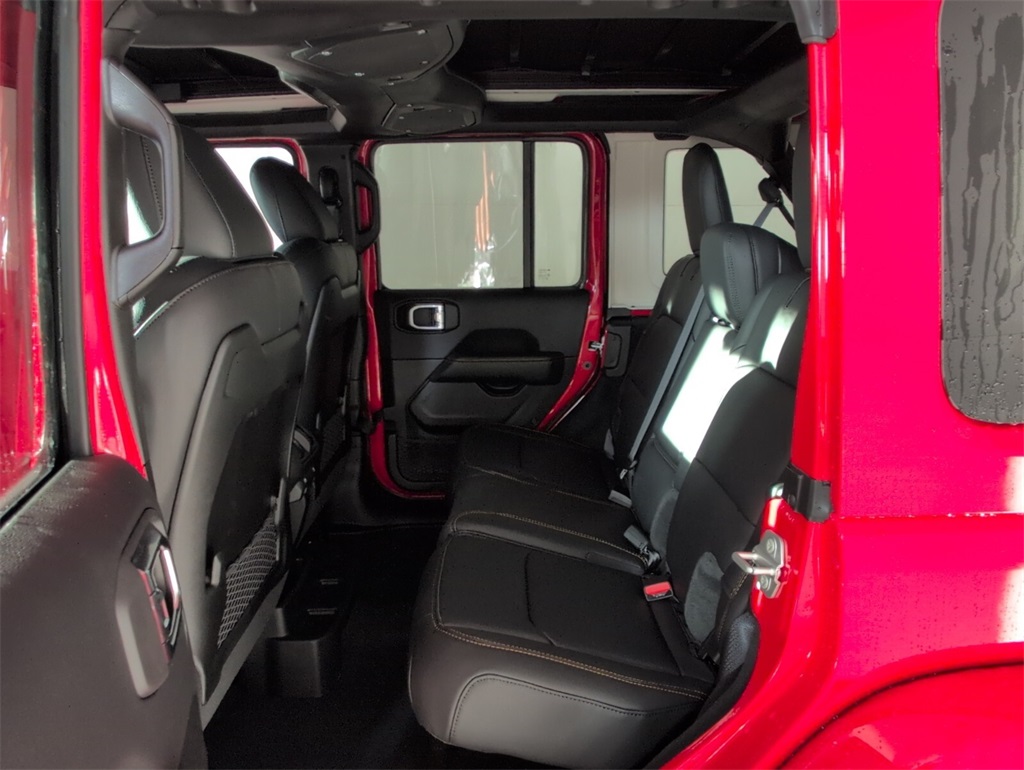 new 2025 Jeep Wrangler car, priced at $47,120