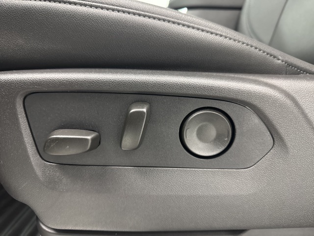 new 2025 Chevrolet Silverado 1500 car, priced at $67,115