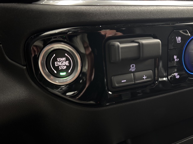 new 2025 Chevrolet Silverado 1500 car, priced at $67,115