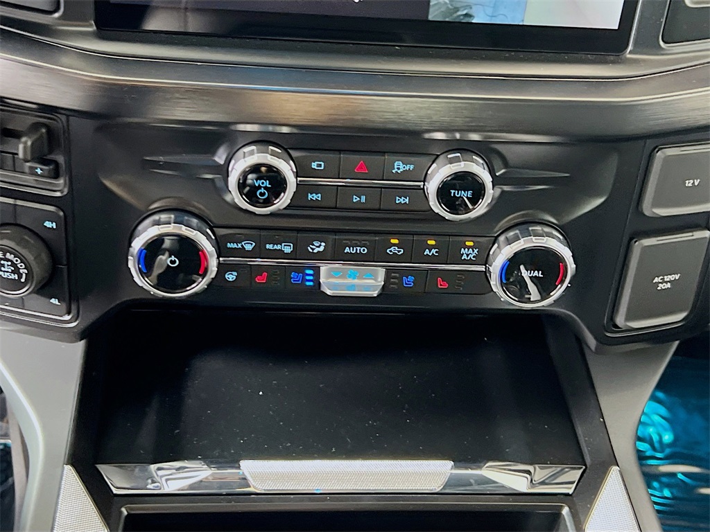 new 2025 Ford F-250SD car, priced at $78,372