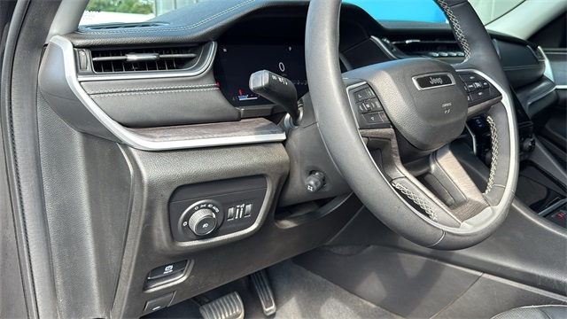 used 2023 Jeep Grand Cherokee L car, priced at $31,999