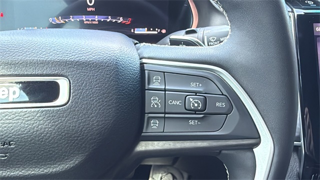 used 2023 Jeep Grand Cherokee L car, priced at $31,999