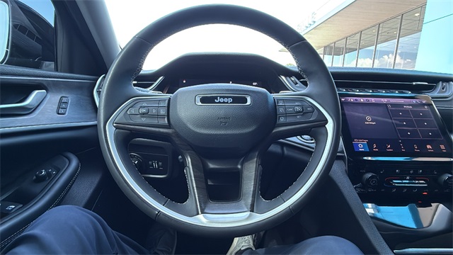 used 2023 Jeep Grand Cherokee L car, priced at $31,999