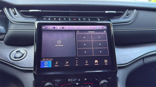 used 2023 Jeep Grand Cherokee L car, priced at $31,999