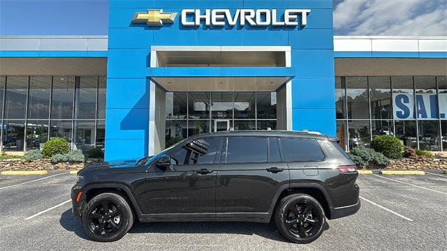 used 2023 Jeep Grand Cherokee L car, priced at $31,999