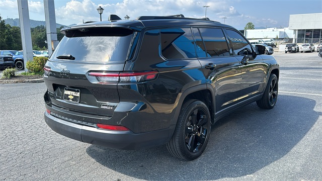 used 2023 Jeep Grand Cherokee L car, priced at $31,999