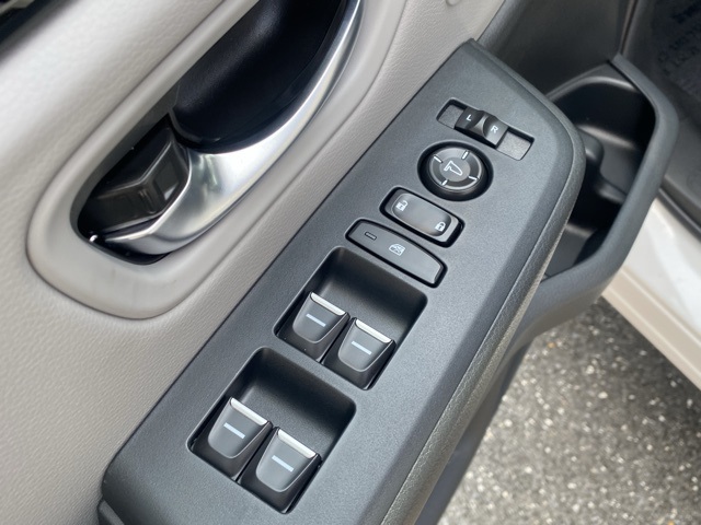 new 2025 Honda Pilot car, priced at $51,505