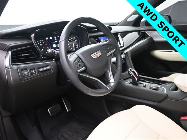 used 2023 Cadillac XT6 car, priced at $37,921