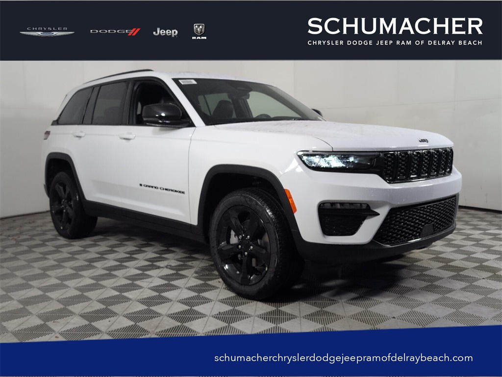 new 2025 Jeep Grand Cherokee car, priced at $40,890