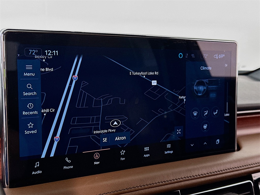 used 2022 Lincoln Nautilus car, priced at $27,490