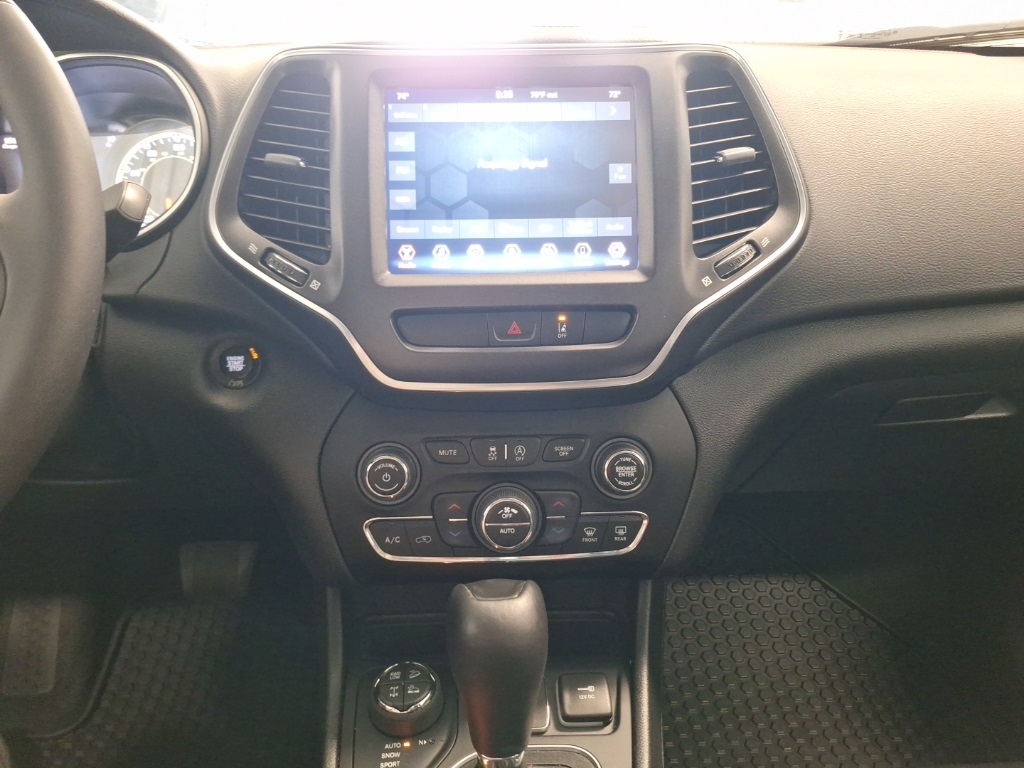 used 2022 Jeep Cherokee car, priced at $25,866