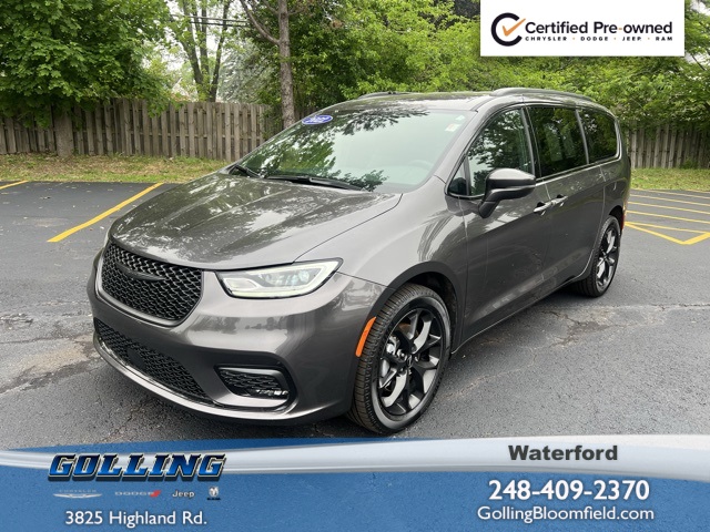 used 2022 Chrysler Pacifica car, priced at $31,000