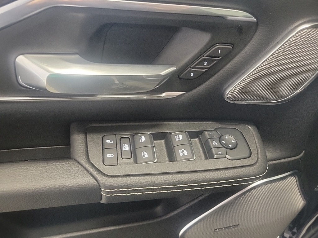 new 2025 Ram 1500 car, priced at $72,720
