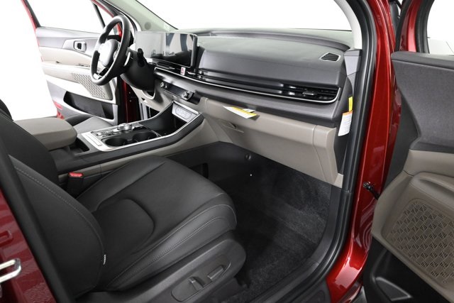 new 2026 Kia Carnival Hybrid car, priced at $45,585