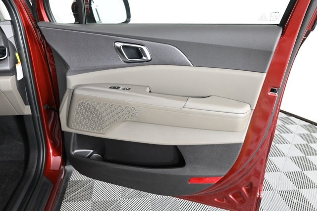 new 2026 Kia Carnival Hybrid car, priced at $45,585