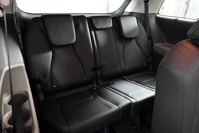 new 2026 Kia Carnival Hybrid car, priced at $45,585