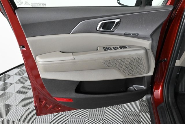 new 2026 Kia Carnival Hybrid car, priced at $45,585