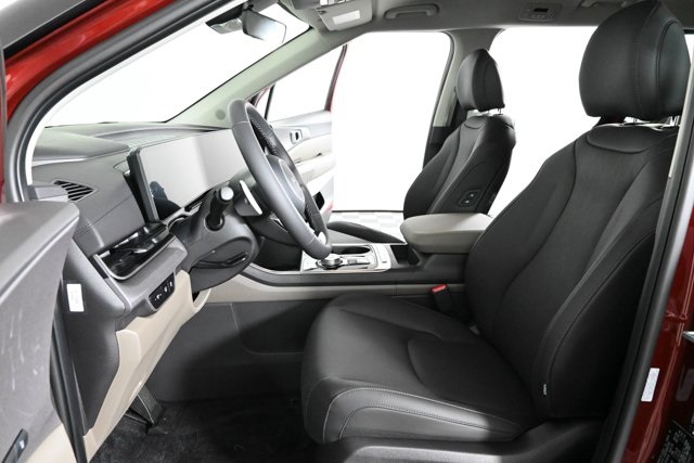 new 2026 Kia Carnival Hybrid car, priced at $45,585