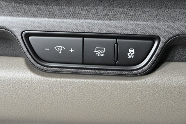 new 2026 Kia Carnival Hybrid car, priced at $45,585