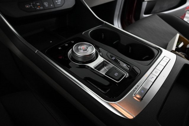 new 2026 Kia Carnival Hybrid car, priced at $45,585