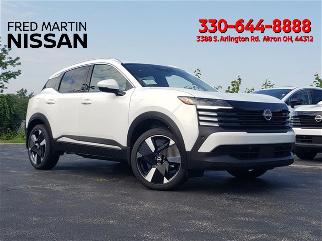 new 2025 Nissan Kicks car, priced at $29,127