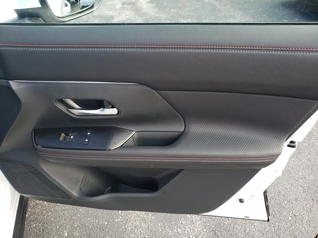 new 2025 Nissan Kicks car, priced at $29,127