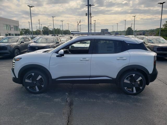 new 2025 Nissan Kicks car, priced at $29,127
