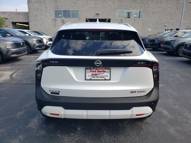 new 2025 Nissan Kicks car, priced at $29,127