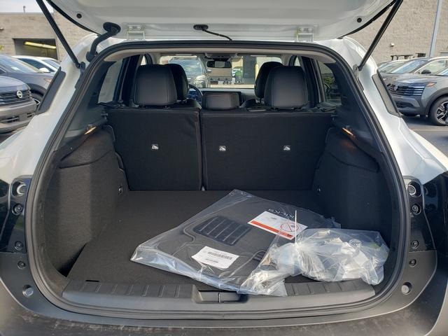 new 2025 Nissan Kicks car, priced at $29,127