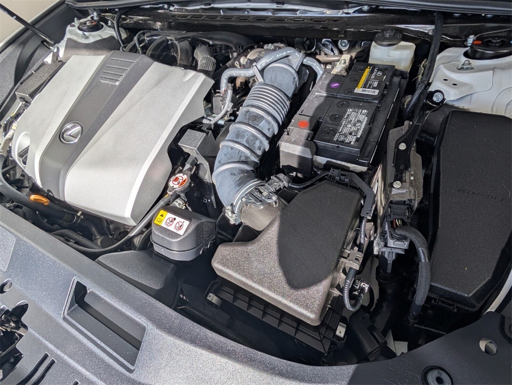used 2022 Lexus ES car, priced at $39,000