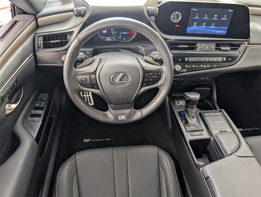 used 2022 Lexus ES car, priced at $39,000