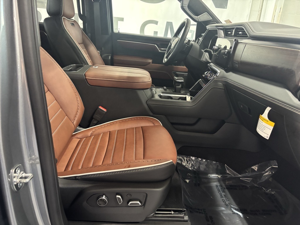 new 2025 GMC Sierra 1500 car, priced at $77,580
