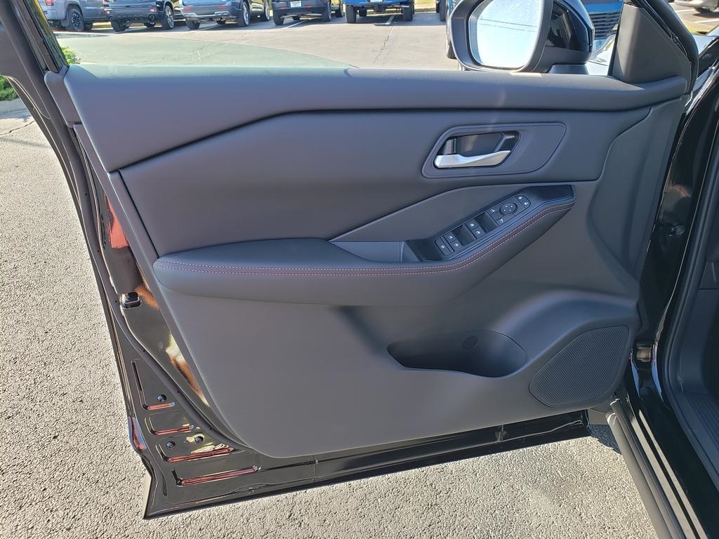 new 2026 Nissan Rogue car, priced at $31,732