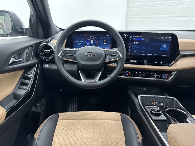 new 2026 Chevrolet Equinox car, priced at $35,890