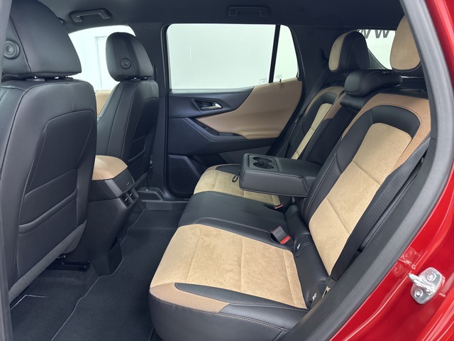 new 2026 Chevrolet Equinox car, priced at $35,890