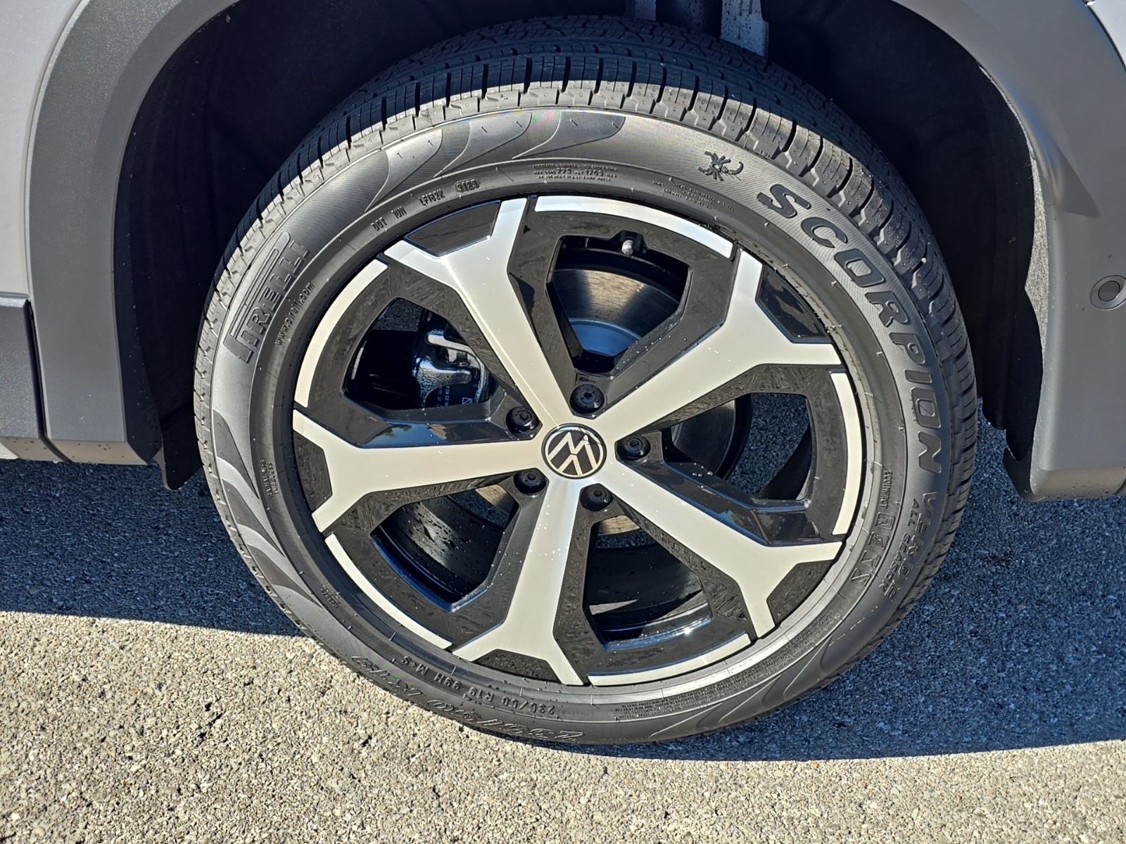 new 2026 Volkswagen Tiguan car, priced at $38,397