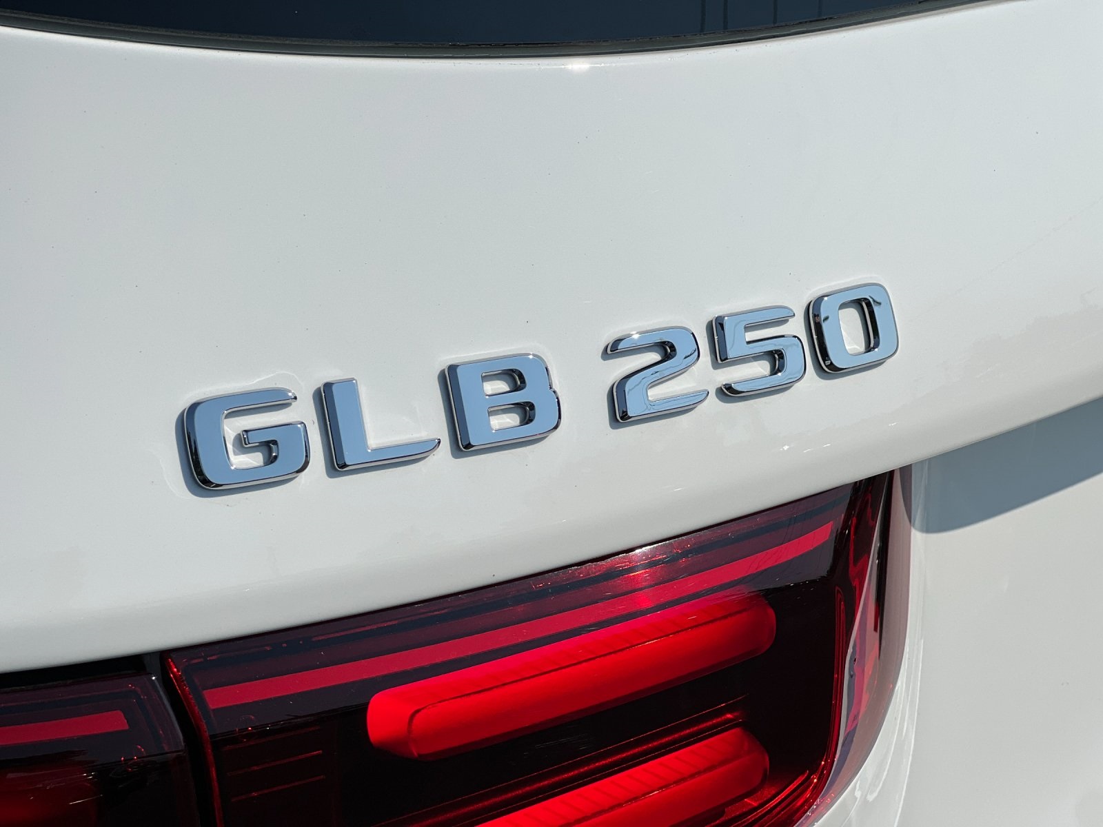 new 2026 Mercedes-Benz GLB car