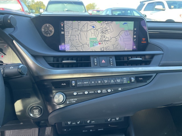 used 2021 Lexus ES car