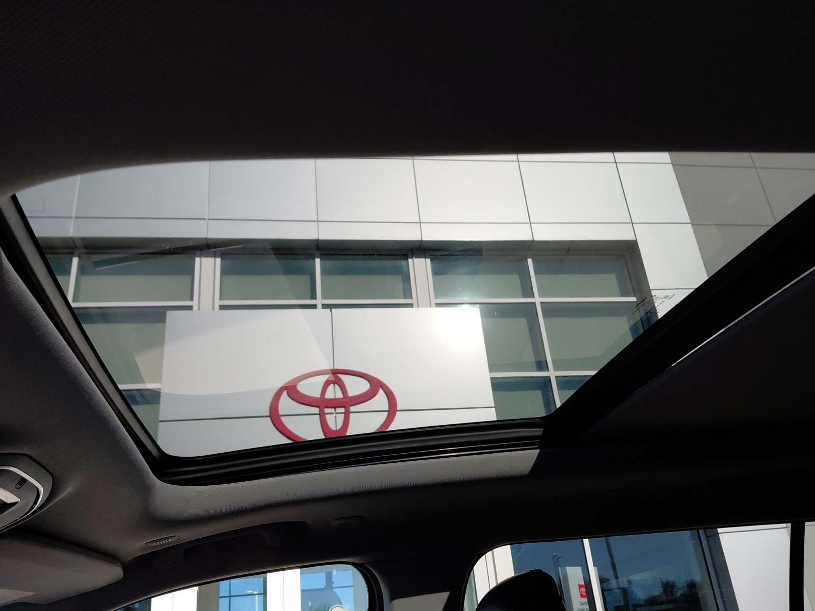 used 2023 Jeep Grand Cherokee L car, priced at $32,689