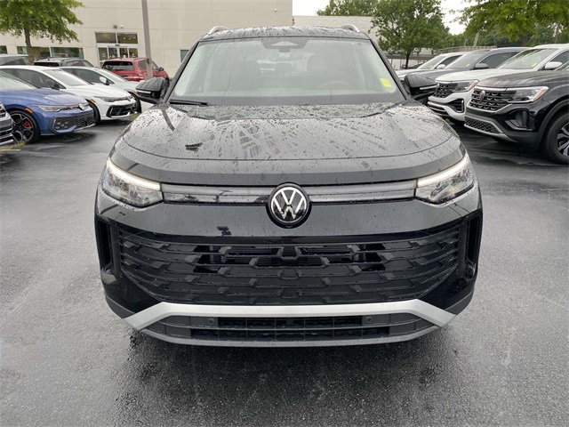new 2025 Volkswagen Tiguan car, priced at $34,720
