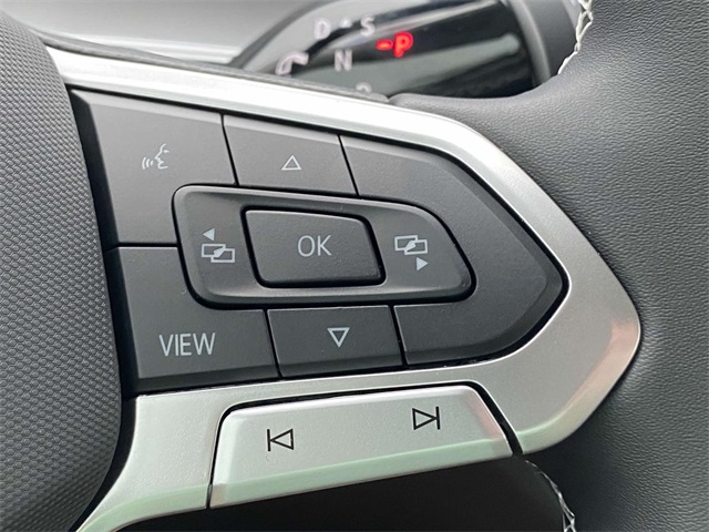 new 2025 Volkswagen Tiguan car, priced at $34,720