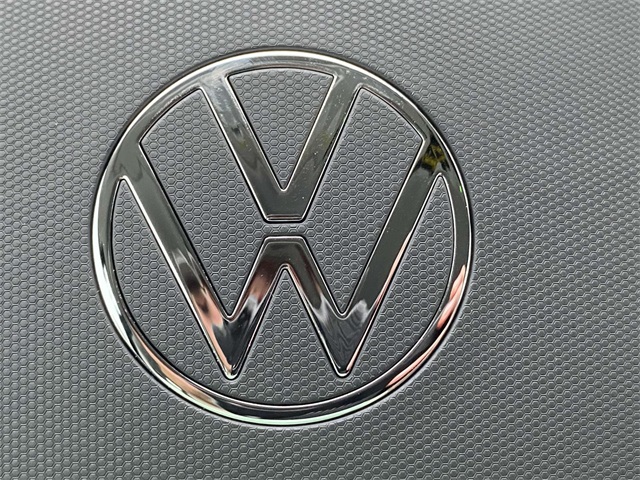 new 2025 Volkswagen Tiguan car, priced at $34,720