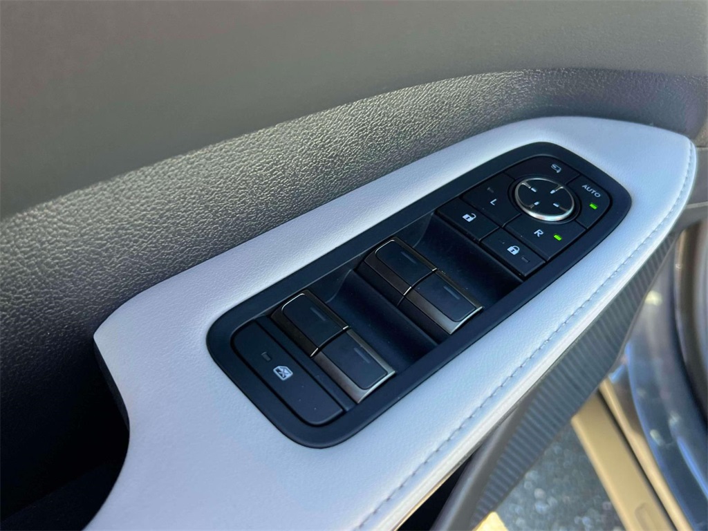 used 2025 Lexus RX car, priced at $54,995