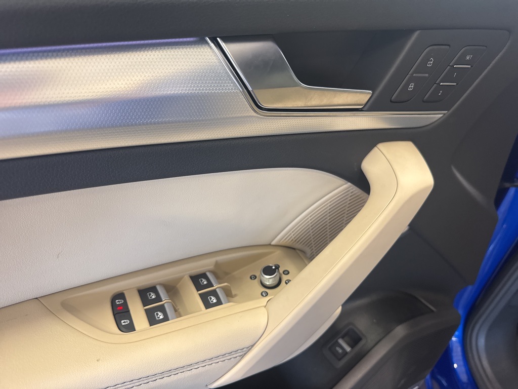 used 2025 Audi Q5 Sportback car, priced at $53,997