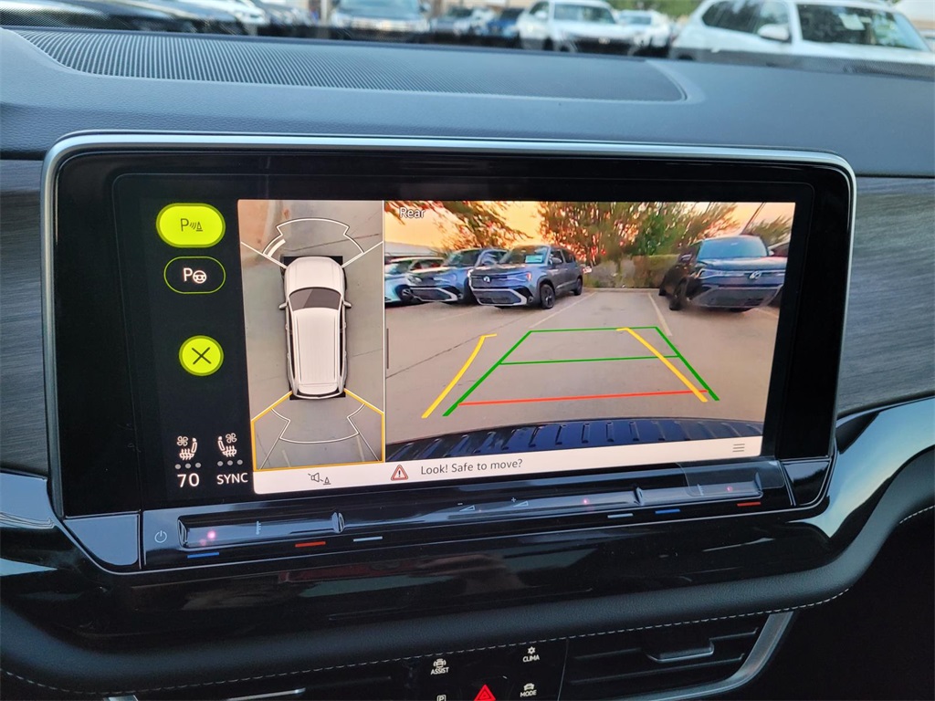 new 2026 Volkswagen Atlas car, priced at $56,136